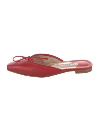 Pre-owned Manolo Blahnik Leather Mules In Red