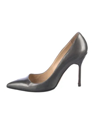 Pre-owned Manolo Blahnik Leather Pumps In Black