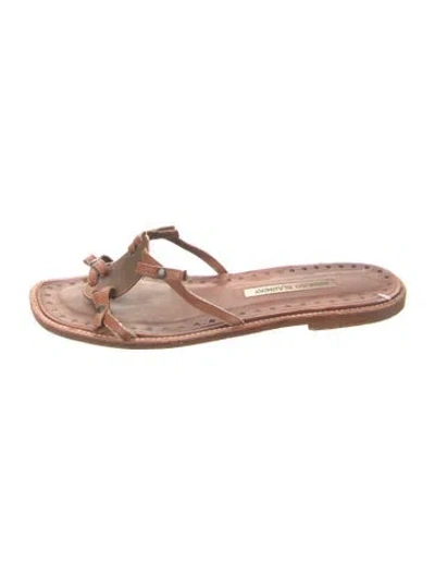 Pre-owned Manolo Blahnik Leather Slides In Neutral