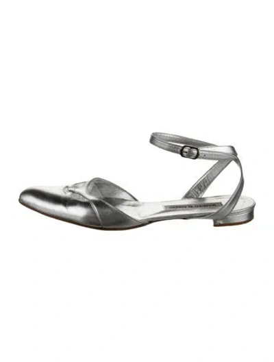 Pre-owned Manolo Blahnik Leather Slingback Flats In Silver