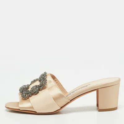 Pre-owned Manolo Blahnik Martamod Size 36.5 Gold Satin Slide Sandals