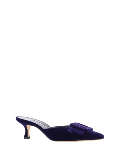 Manolo Blahnik Kitten Heel Mules In Navy Blue Suede