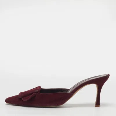 Pre-owned Manolo Blahnik Maysale Size 38.5 Burgundy Suede Mules
