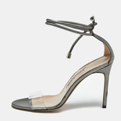 Pre-owned Manolo Blahnik Metallic Leather And Pvc Estro Ankle Strap Sandals Size 39 In Silver