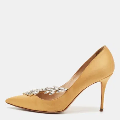 Pre-owned Manolo Blahnik Nadira Crystal Embellished Size 38 Yellow Satin Pumps