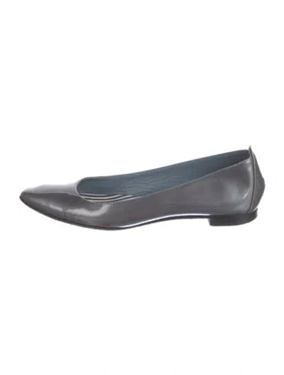 Pre-owned Manolo Blahnik Patent Leather Ballet Flats In Gray