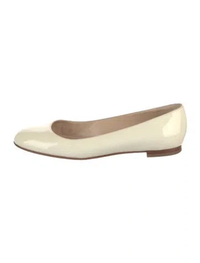 Pre-owned Manolo Blahnik Patent Leather Ballet Flats In Neutral