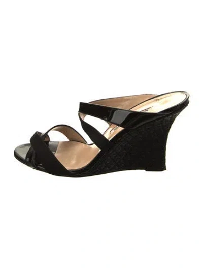 Pre-owned Manolo Blahnik Patent Leather Slides In Black