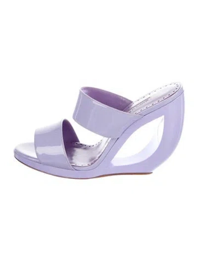 Pre-owned Manolo Blahnik Patent Leather Slides In Purple
