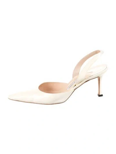 Pre-owned Manolo Blahnik Patent Leather Slingback Pumps In White