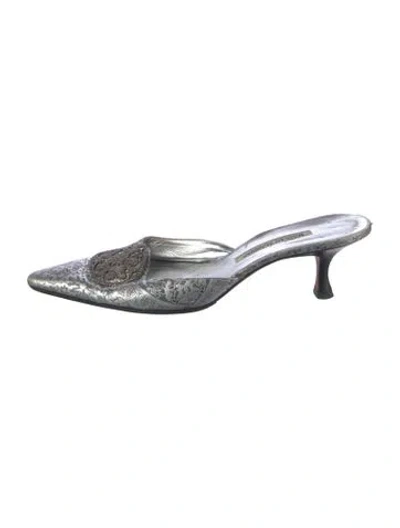 Pre-owned Manolo Blahnik Patterned Mules In Silver