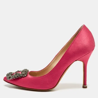 Manolo Blahnik Pink Satin Hangisi Pumps In Red