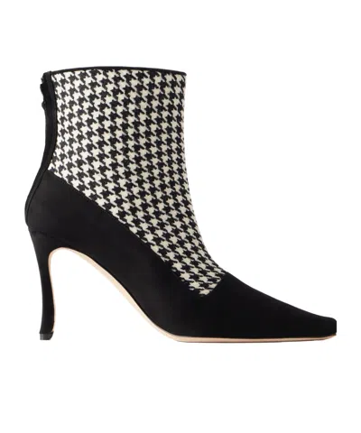 Manolo Blahnik Plaid Spliced Ankle Boots In Black