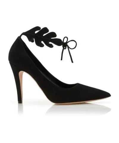 Manolo Blahnik Pointed High Heels In Black