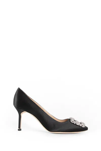 Manolo Blahnik Pumps In Black