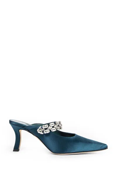 Manolo Blahnik Tamolmu Kitten Pumps In Animal Print