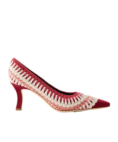 Manolo Blahnik Ombohi 70 Raffia-trimmed Crocheted Pumps In Multi