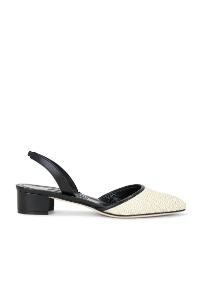 Manolo Blahnik Raffro 30 Pump