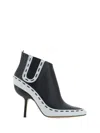 Manolo Blahnik Rizas Pumps In Whit