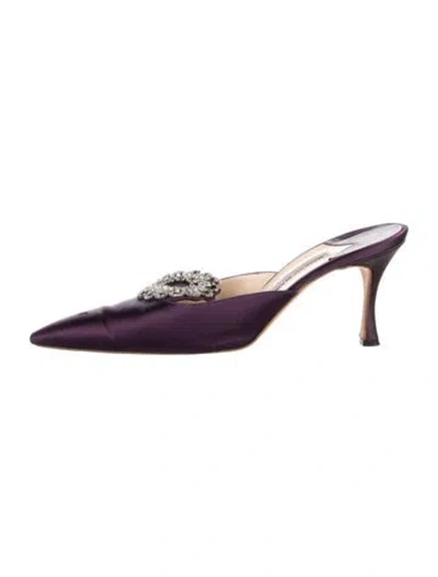 Pre-owned Manolo Blahnik Satin Crystal Embellishments Mules In Purple