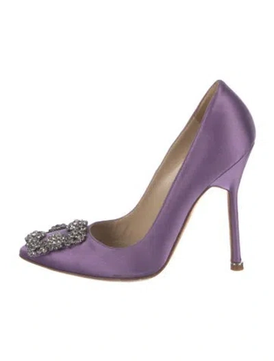 Pre-owned Manolo Blahnik Satin Crystal Embellishments Pumps In Purple