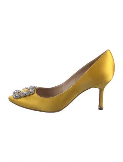 Pre-owned Manolo Blahnik Satin Crystal Embellishments Pumps In Yellow