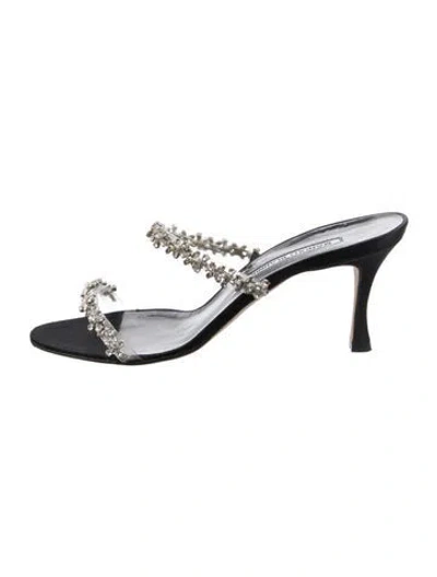 Pre-owned Manolo Blahnik Satin Crystal Embellishments Slides In Silver