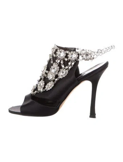 Pre-owned Manolo Blahnik Satin Patterned Slides In Black
