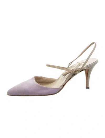 Pre-owned Manolo Blahnik Satin Slingback Pumps In Metallic/silver