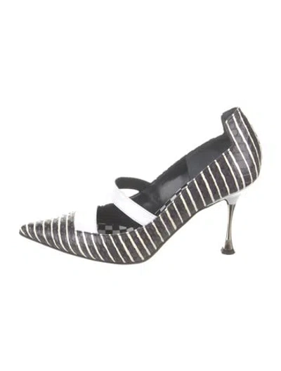 Pre-owned Manolo Blahnik Snakeskin Striped Slingback Pumps In Black