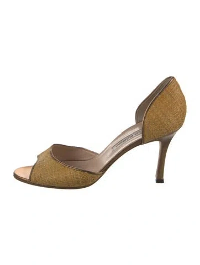 Pre-owned Manolo Blahnik Straw D'orsay Pumps In Yellow