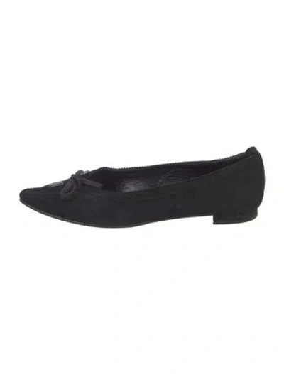 Pre-owned Manolo Blahnik Suede Ballet Flats In Black