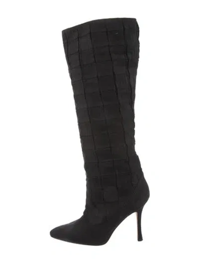 Pre-owned Manolo Blahnik Suede Boots In Black