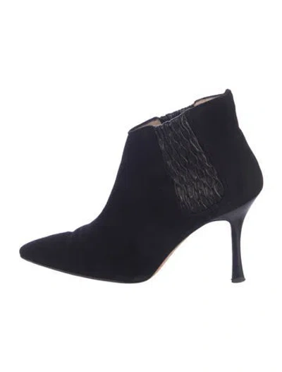 Pre-owned Manolo Blahnik Suede Boots In Black