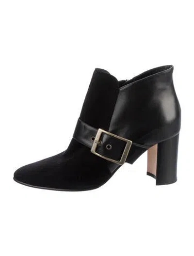 Pre-owned Manolo Blahnik Suede Boots In Black