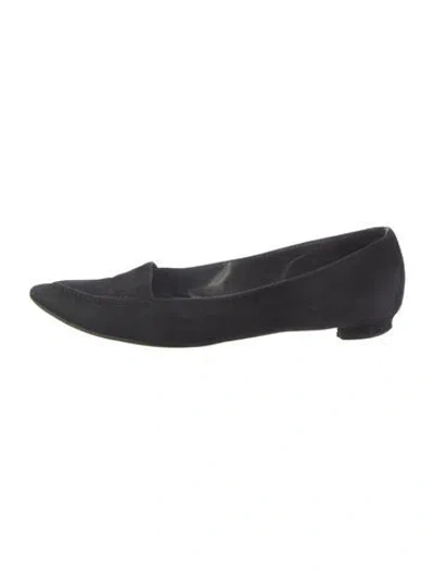 Pre-owned Manolo Blahnik Suede Flats In Black