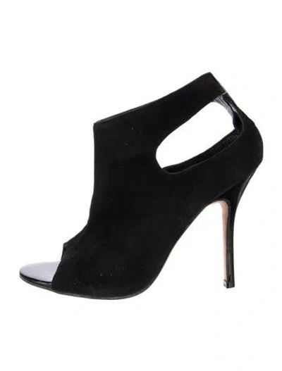 Pre-owned Manolo Blahnik Suede Mules In Black