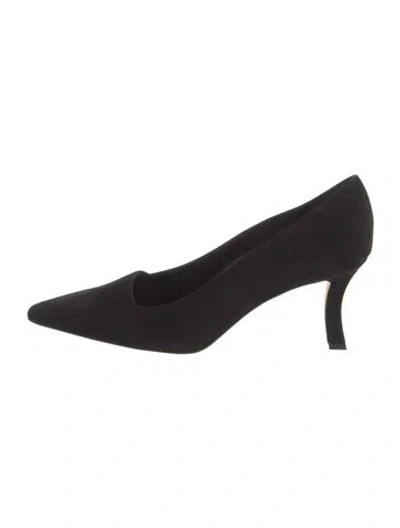 Pre-owned Manolo Blahnik Suede Pumps In Black