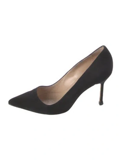 Pre-owned Manolo Blahnik Suede Pumps In Black