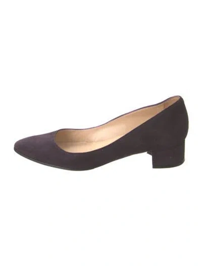 Pre-owned Manolo Blahnik Suede Pumps In Purple