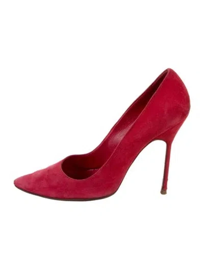 Pre-owned Manolo Blahnik Suede Pumps In Red