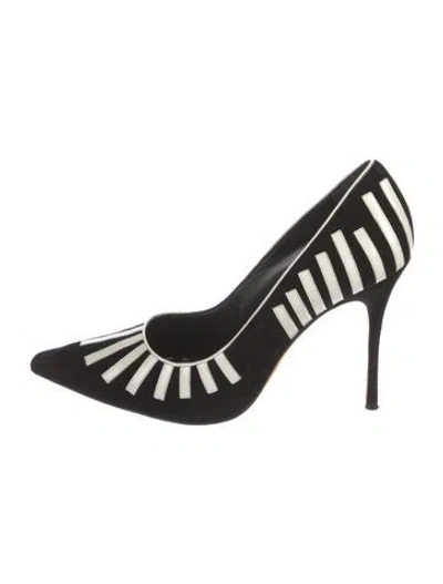 Pre-owned Manolo Blahnik Suede Striped Pumps In Black