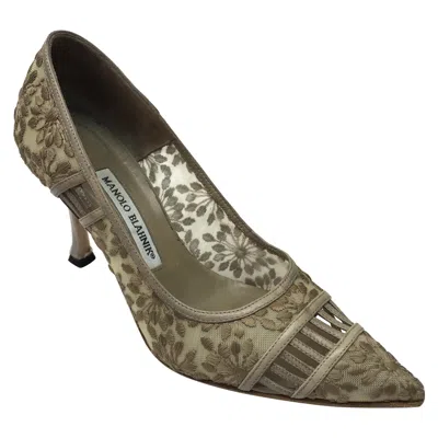 Pre-owned Manolo Blahnik Tan Embroidery Leather Pump - 37.5 In Brown