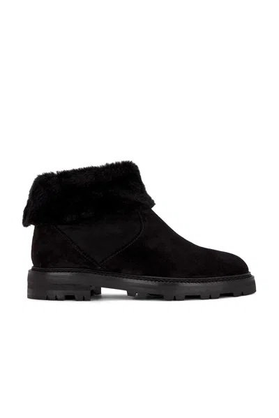 Manolo Blahnik Tomosa Suede Boot In Black