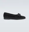 Manolo Blahnik Toro Bow-detail Velvet Flats In Black