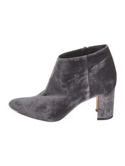 Pre-owned Manolo Blahnik Velvet Boots In Purple