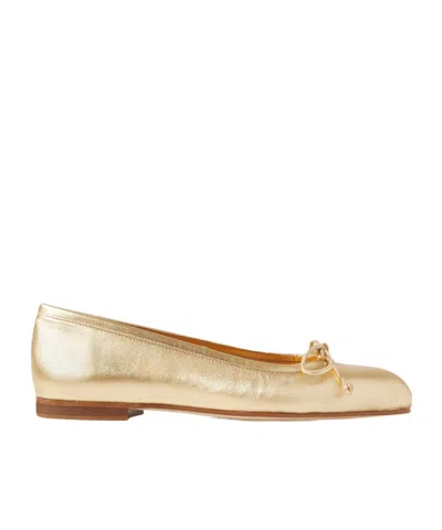 Manolo Blahnik Veralli Ballet Flats In Gold