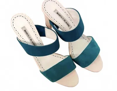Manolo Blahnik Women's Klaiapla Shoes In White & Green In Multi