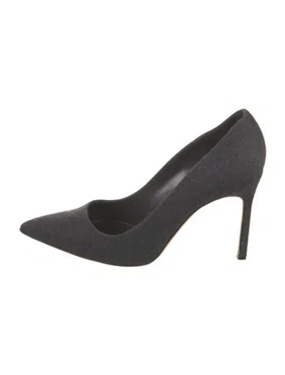 Pre-owned Manolo Blahnik Wool Pumps In Black