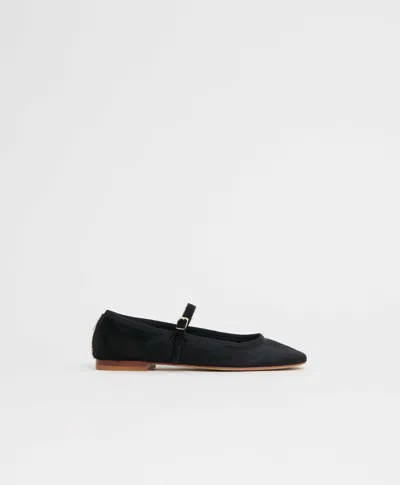 Mansur Gavriel Dance Mary Jane